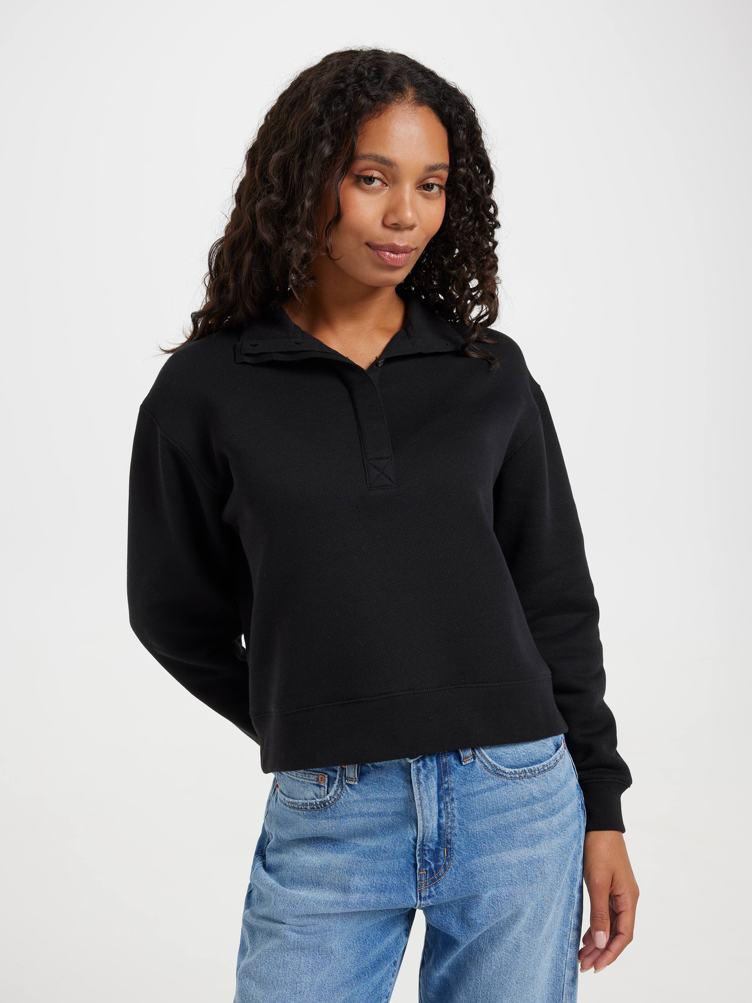 Phoebe Button Sweat