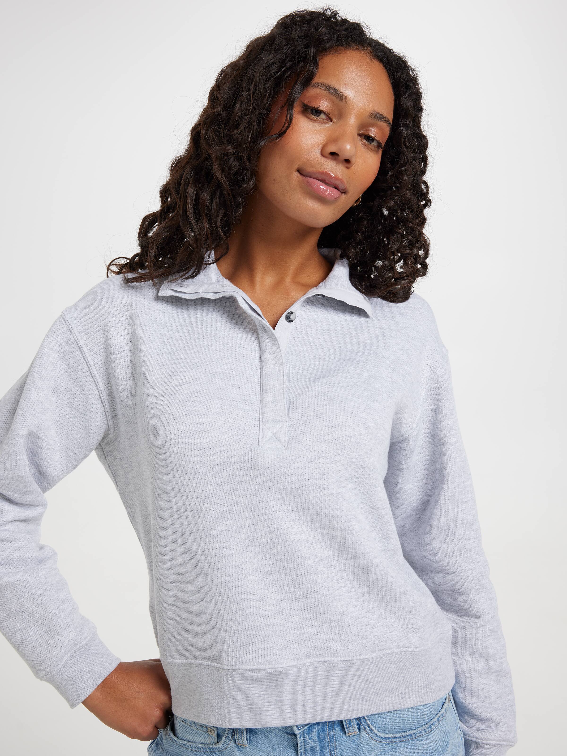 Phoebe Button Sweat
