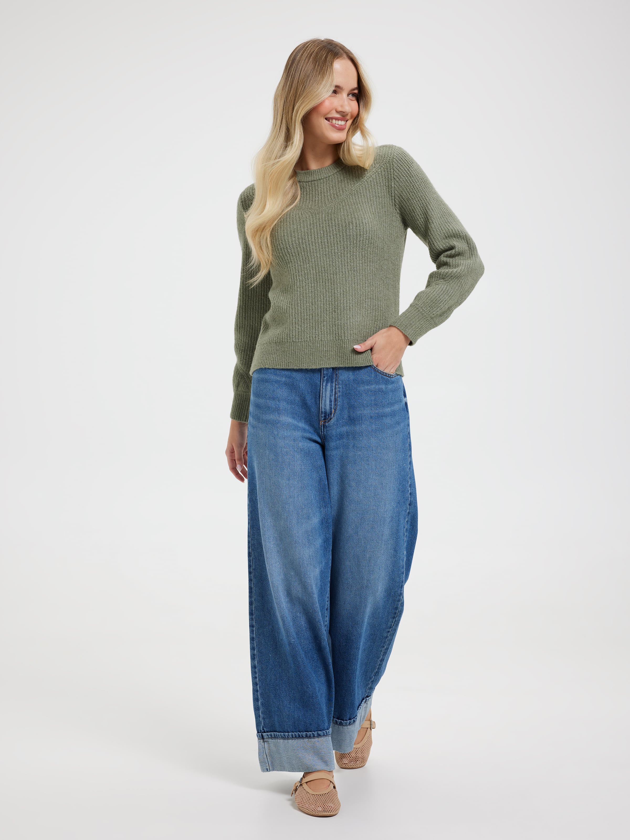 Nyla Luxe Crew Neck Pullover