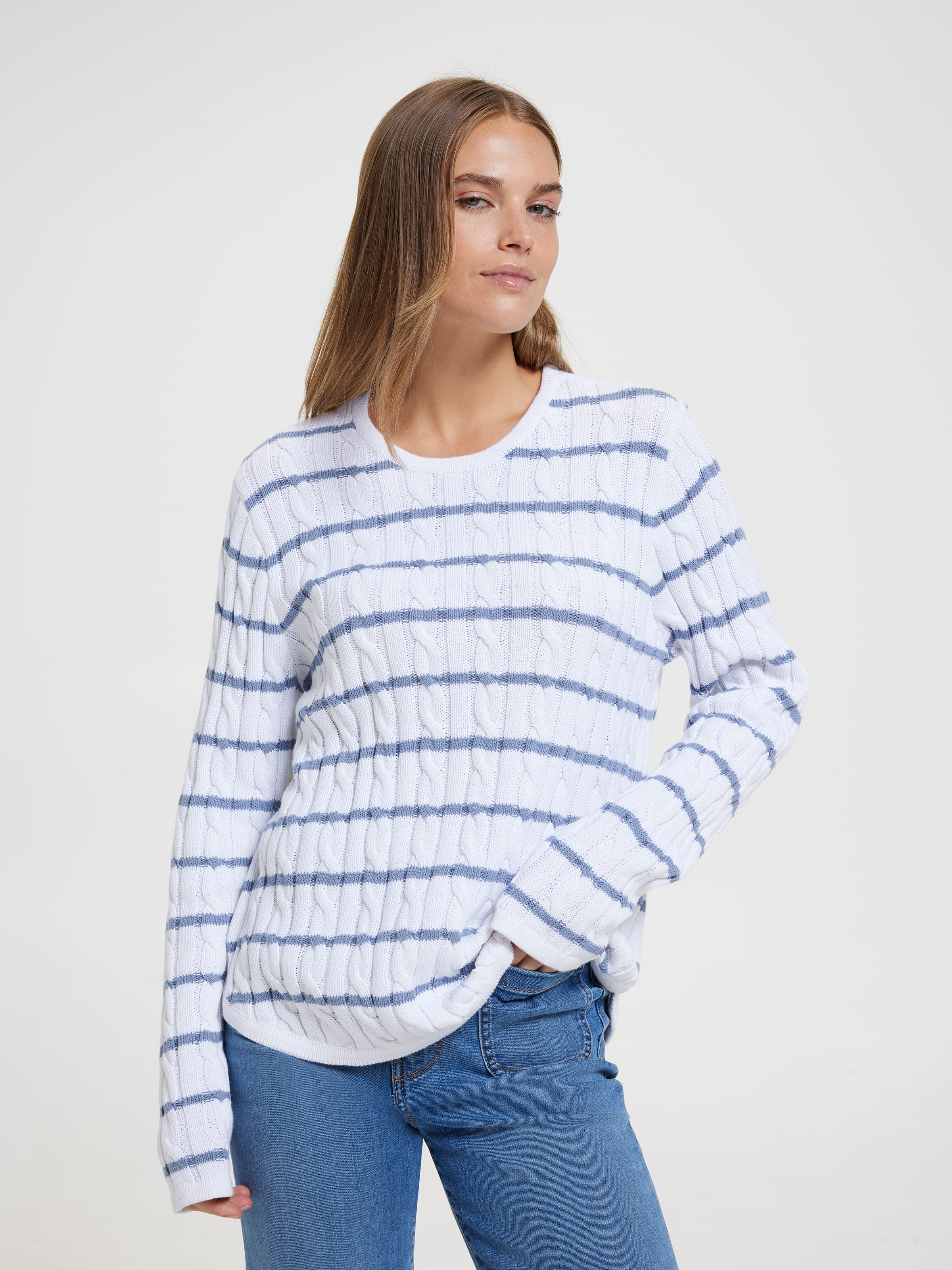 Amelia Scoop Cable Pullover