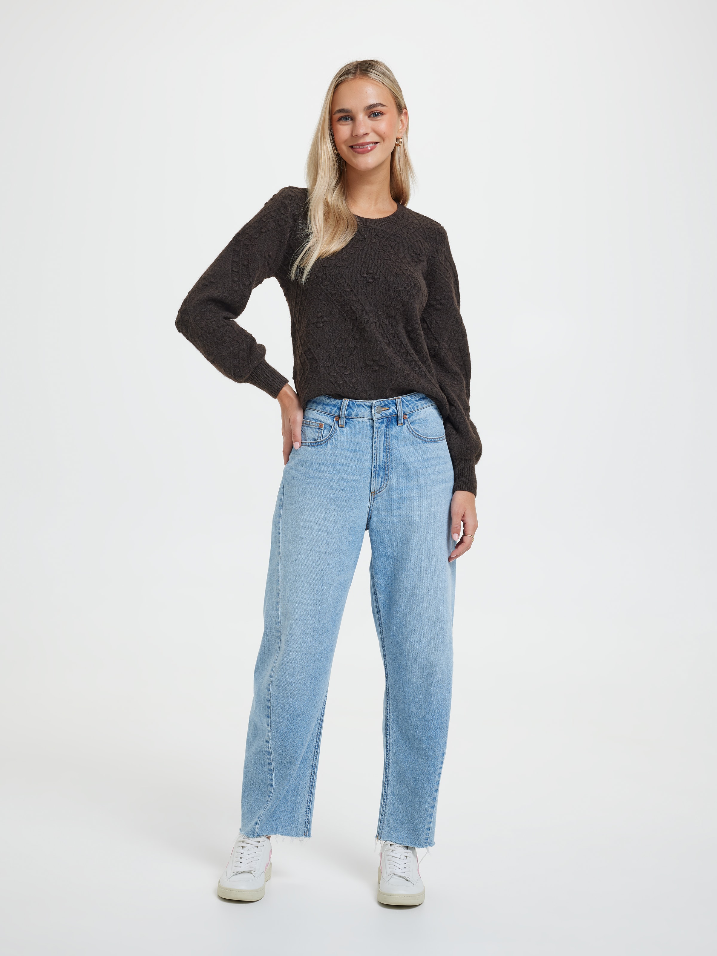 Tia Diamond Detail Pullover