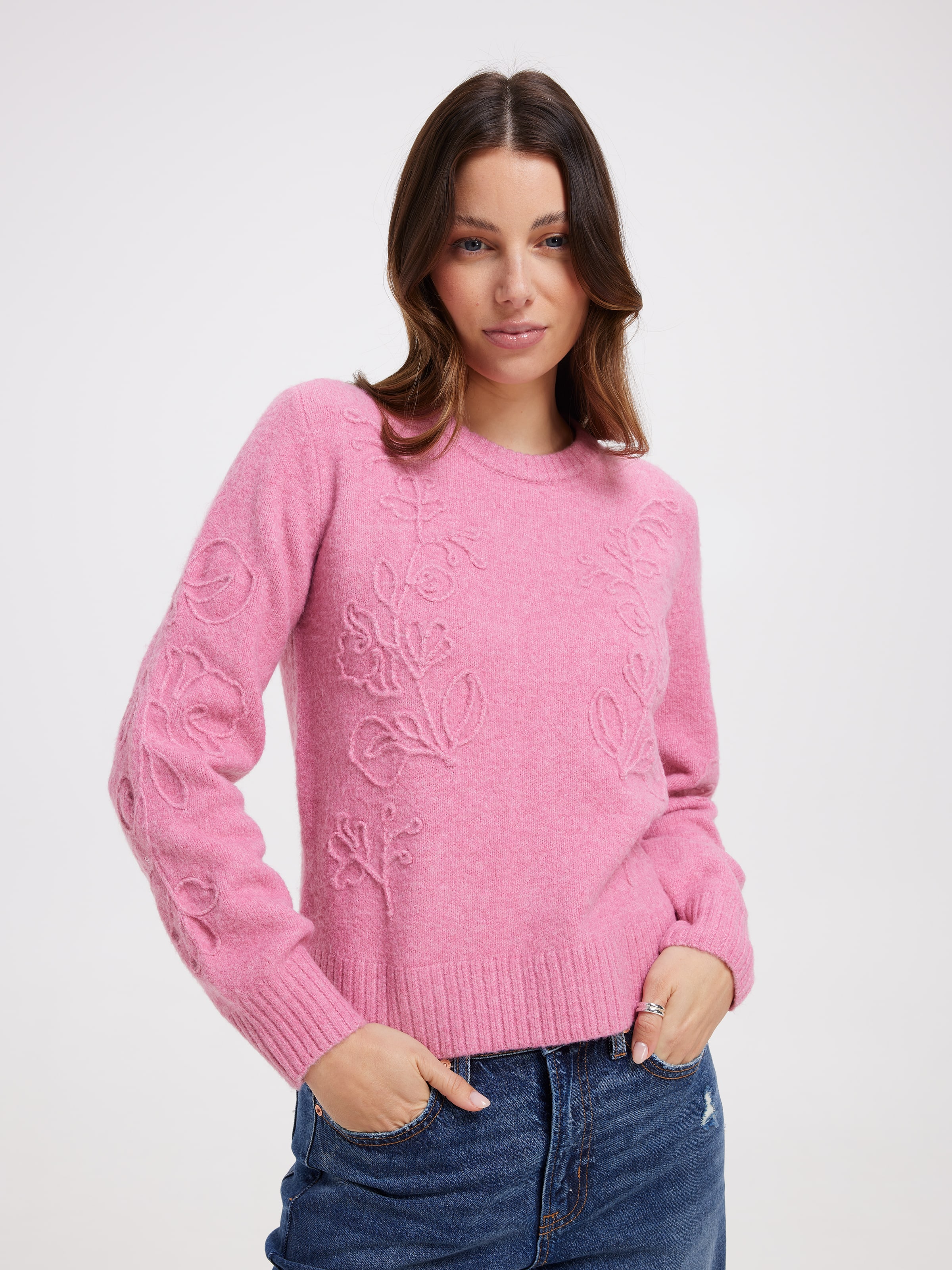 Annabelle Flower Embroidery Pullover