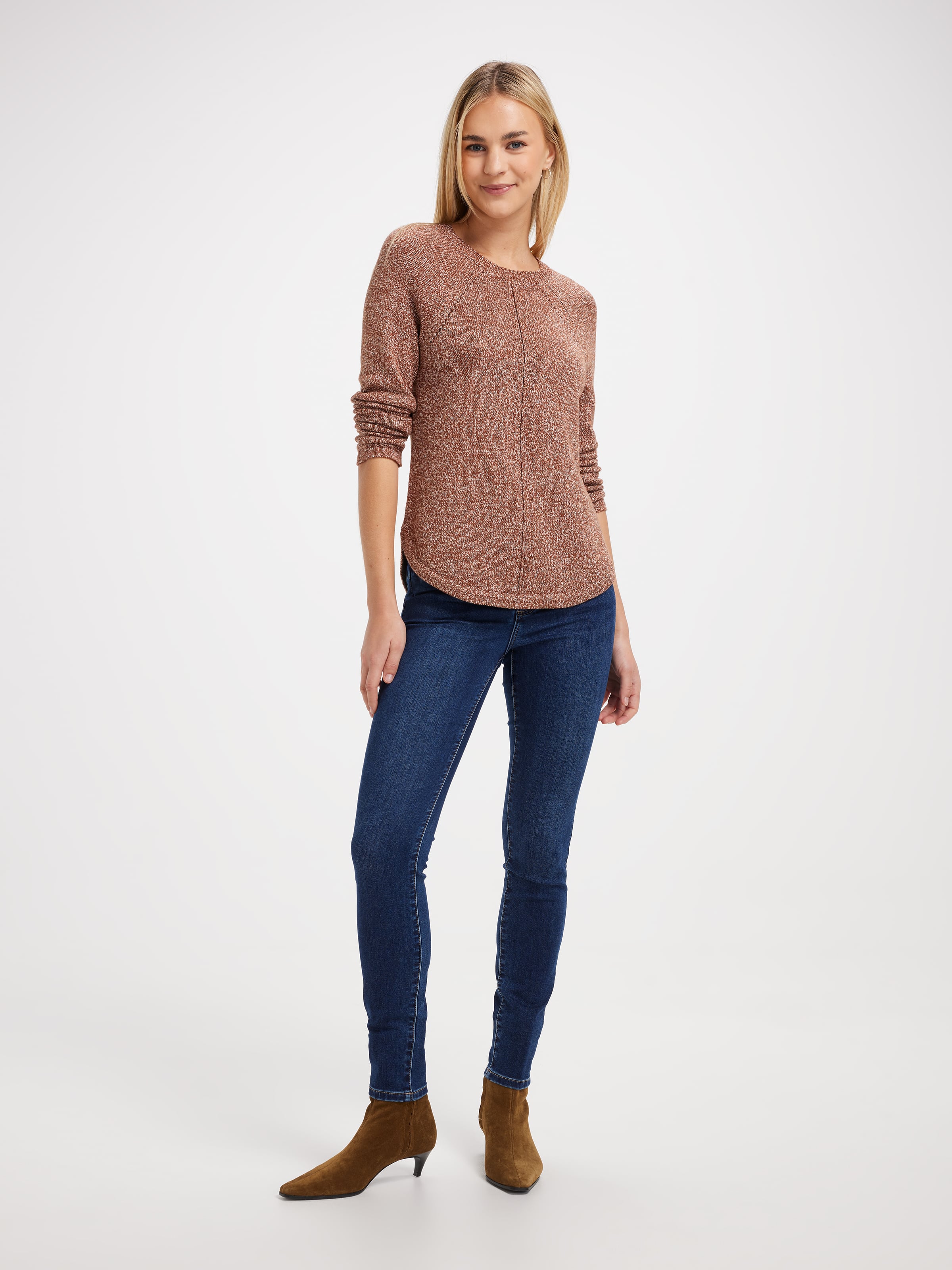 Millie Scoop Hem Pullover