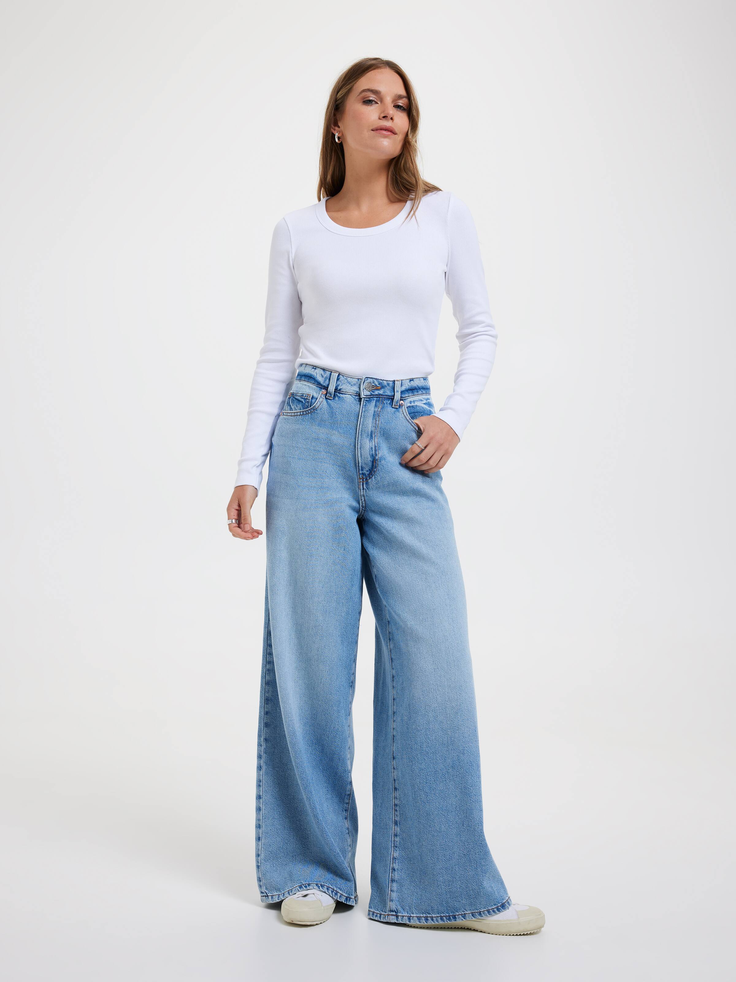 Rib Long Sleeve Crew Neck Top