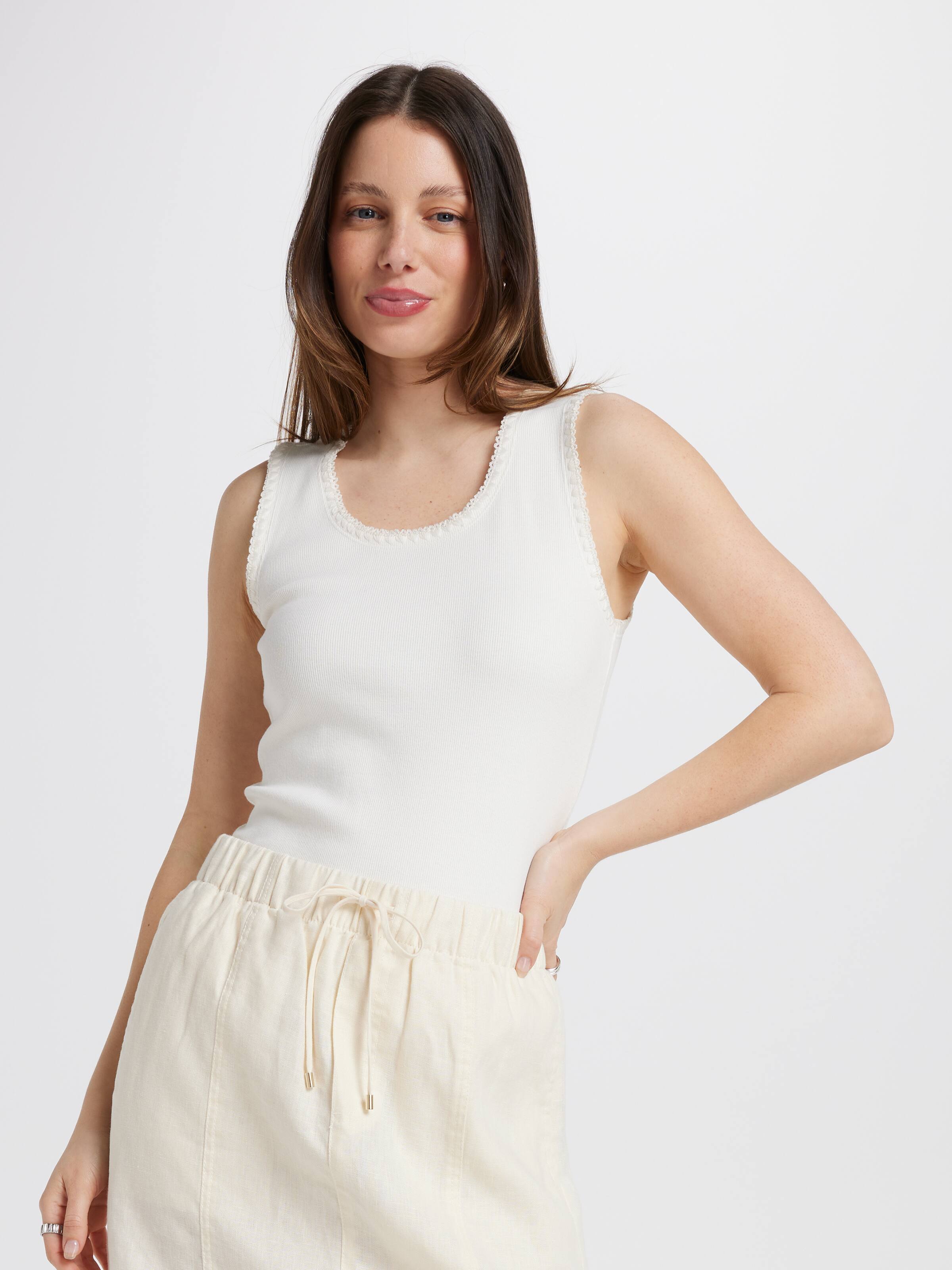 Cleo Trim Tank