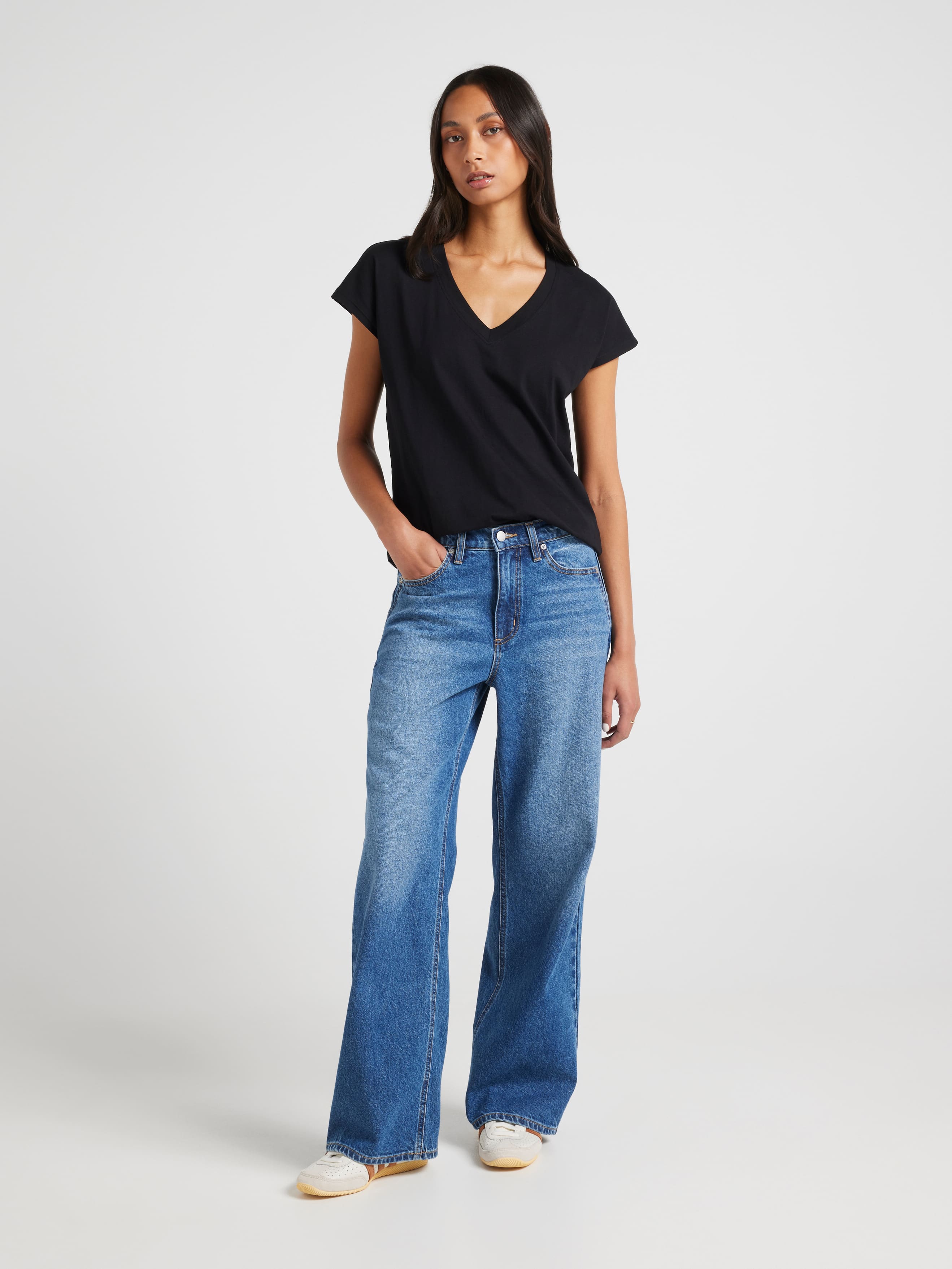 Signature V-Neck Tee