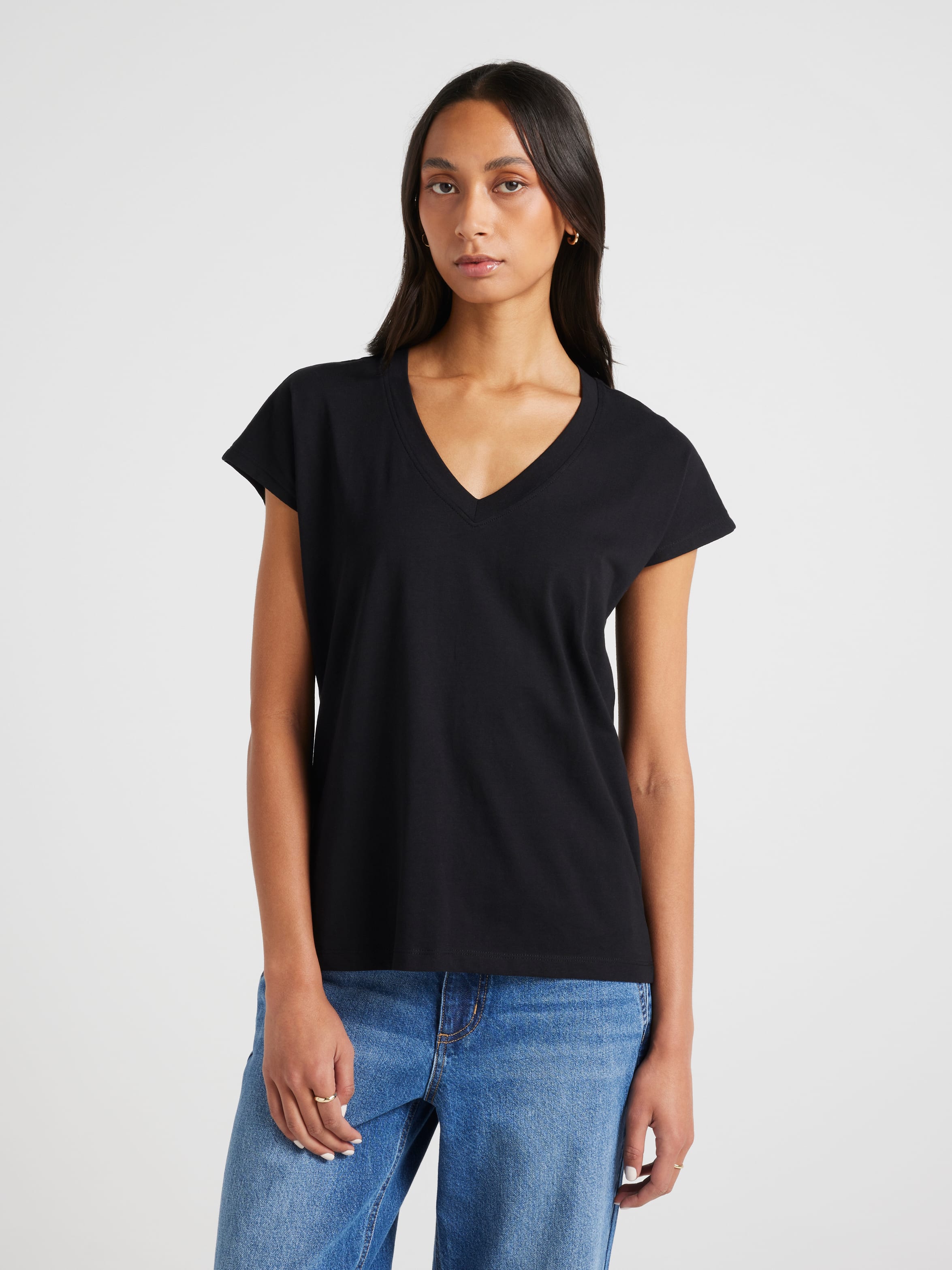 Signature V-Neck Tee