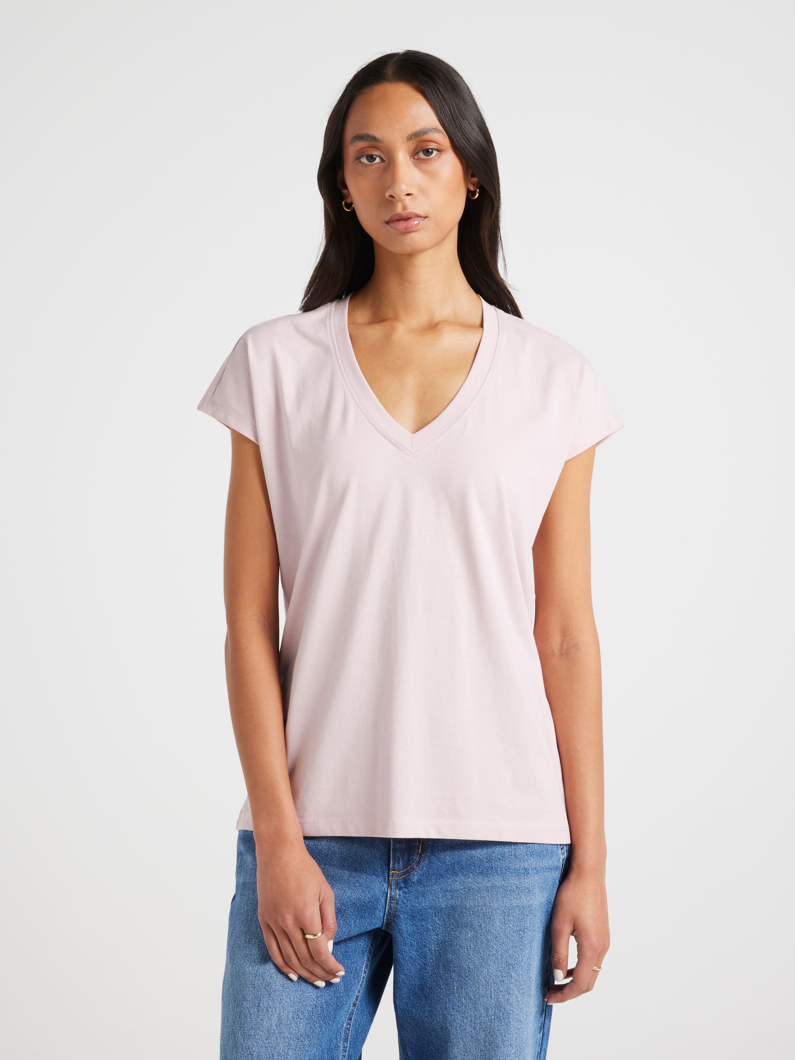 Signature V-Neck Tee
