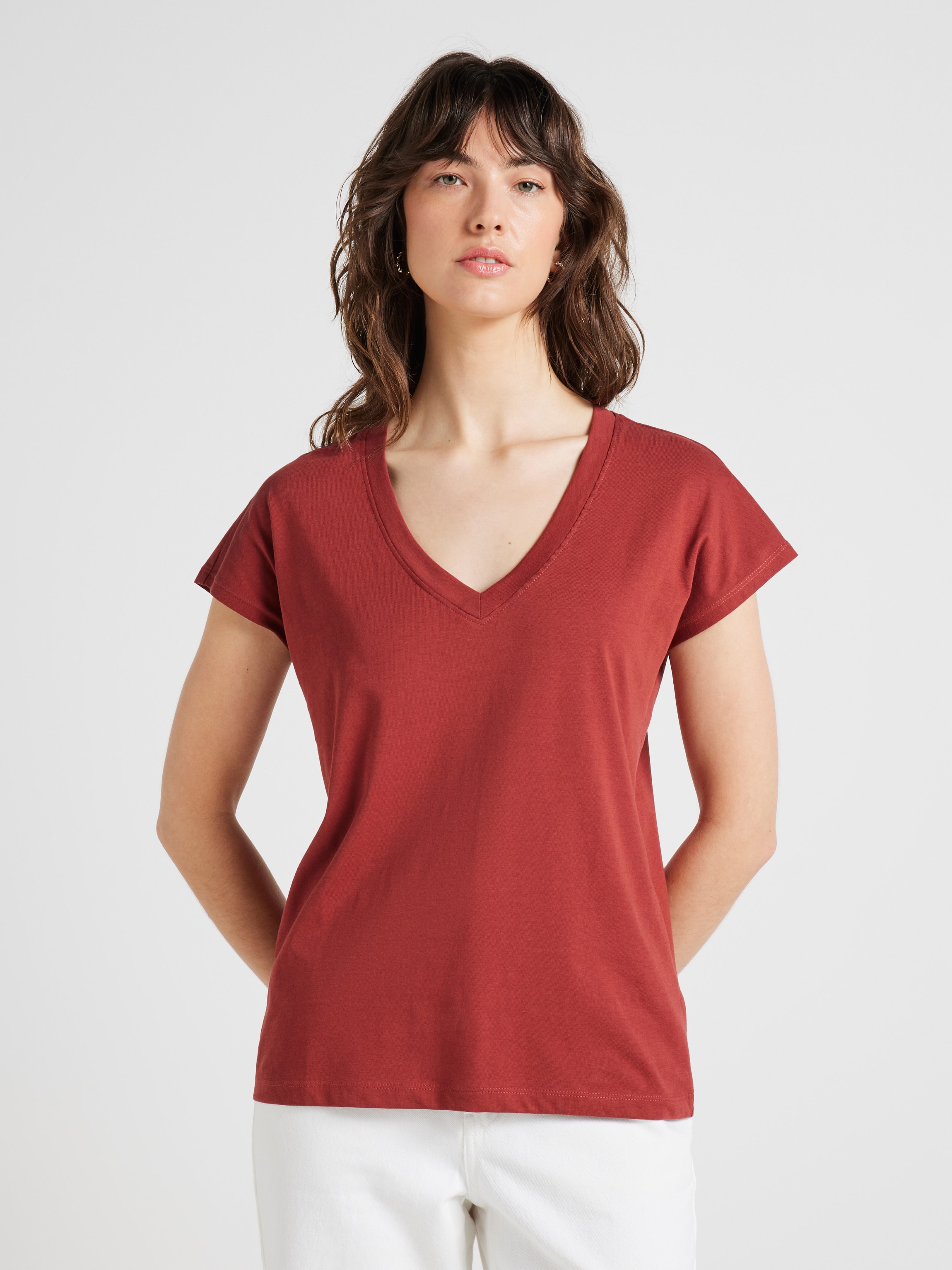 The Signature V Neck Tee
