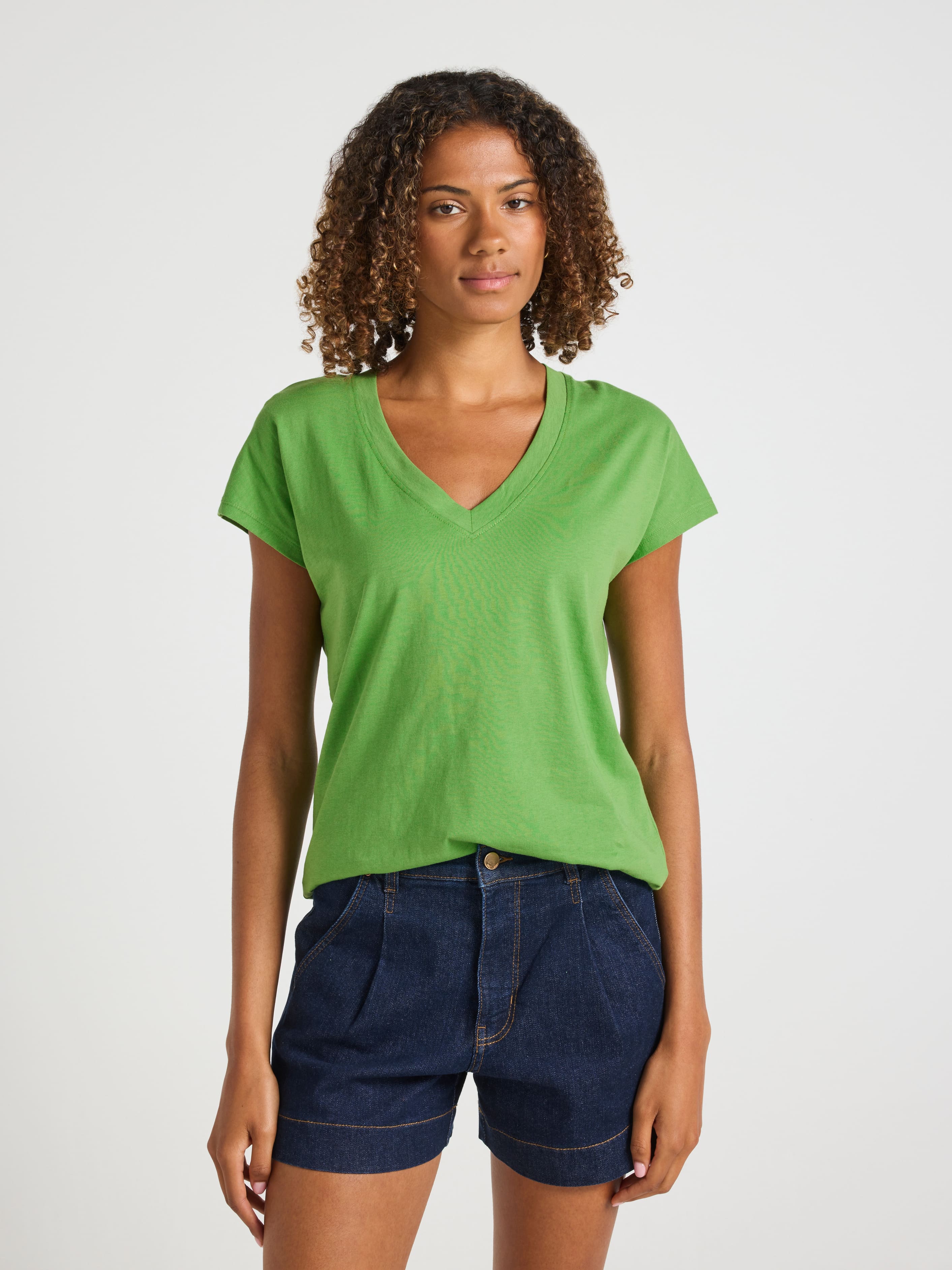Signature V Neck Tee
