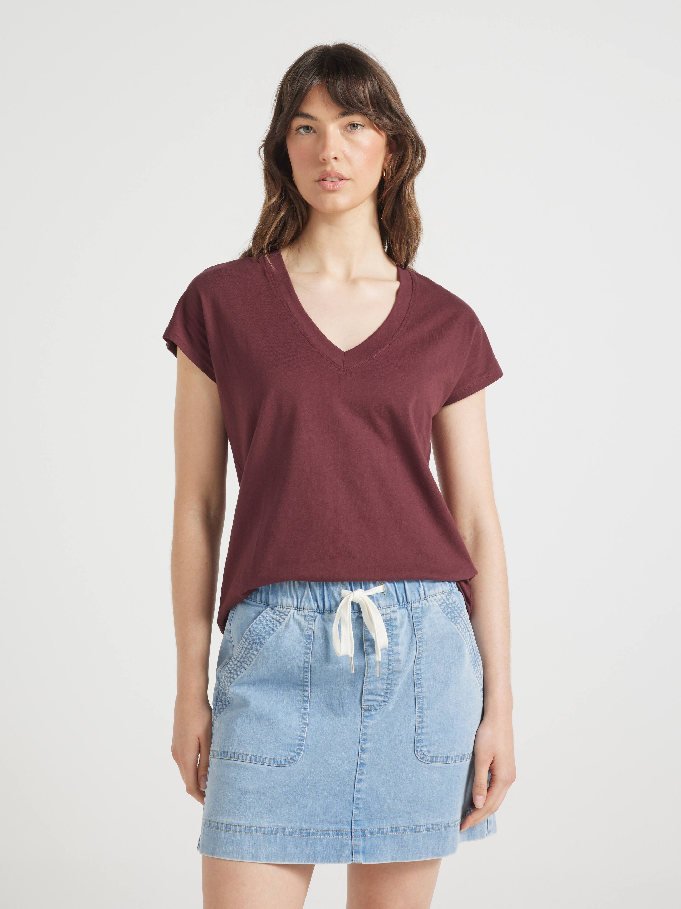 The Signature V Neck Tee