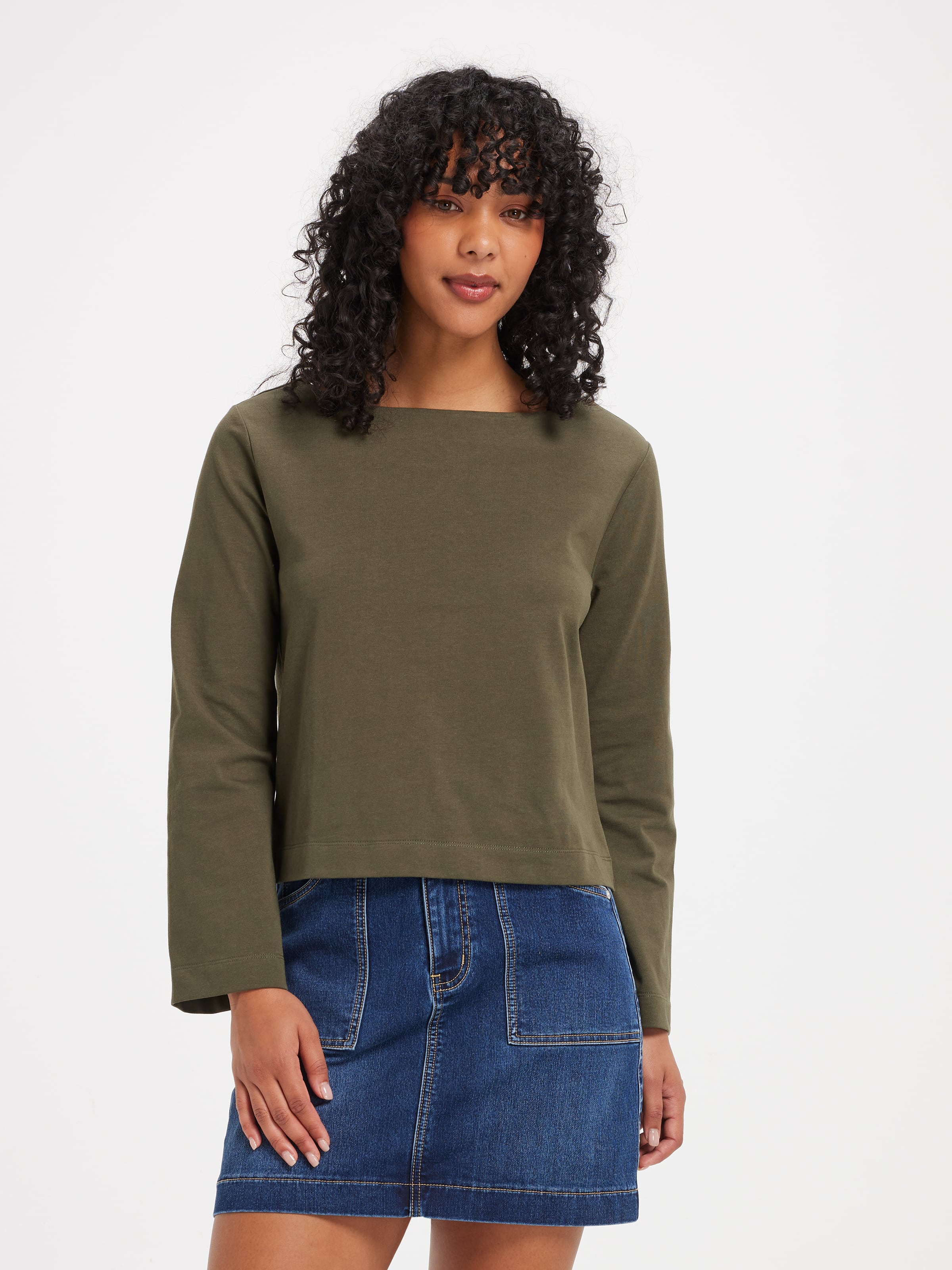 Signature Boat Neck Long Sleeve Tee