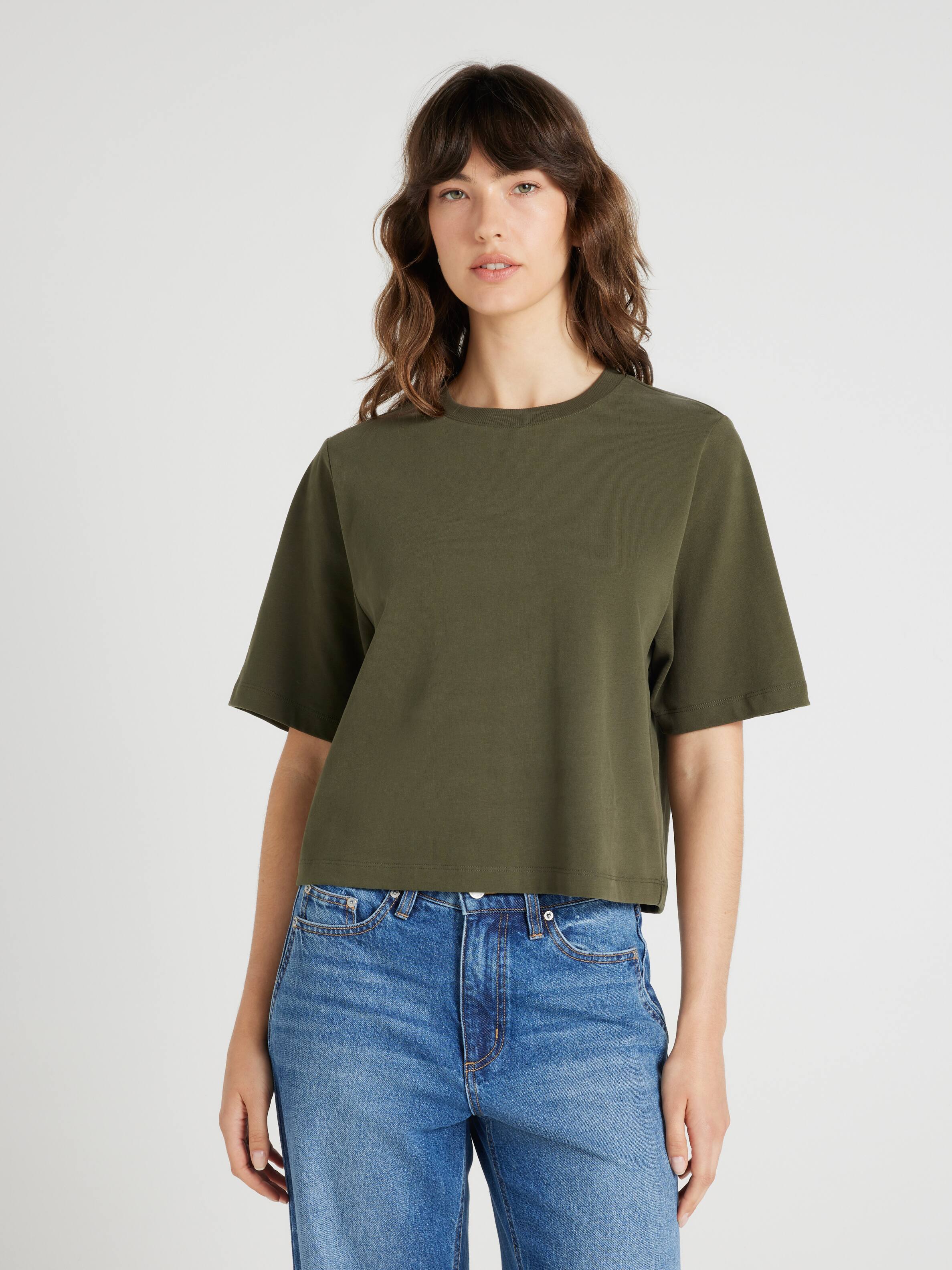 Boxy Crop Tee