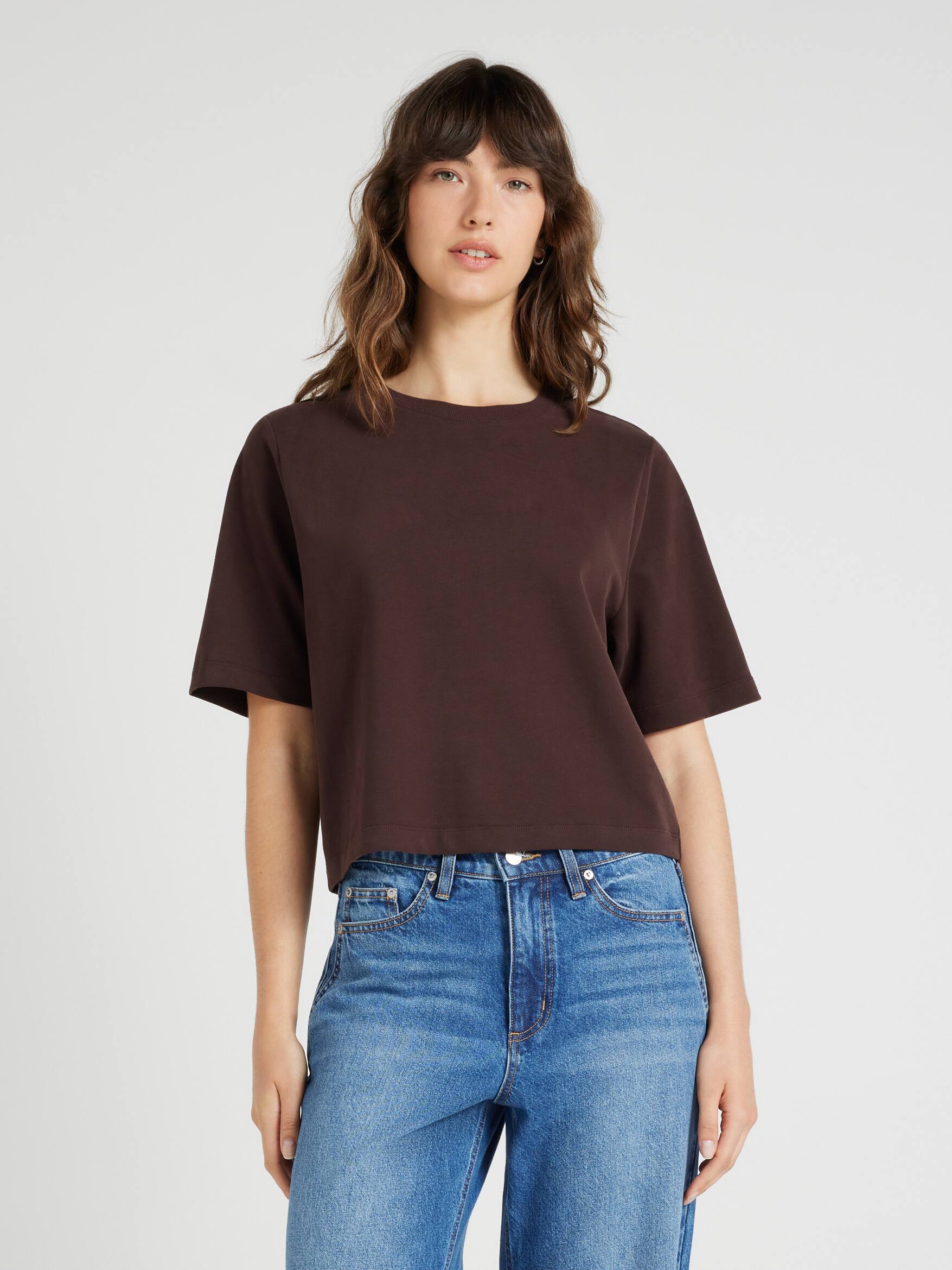 Boxy Crop Tee