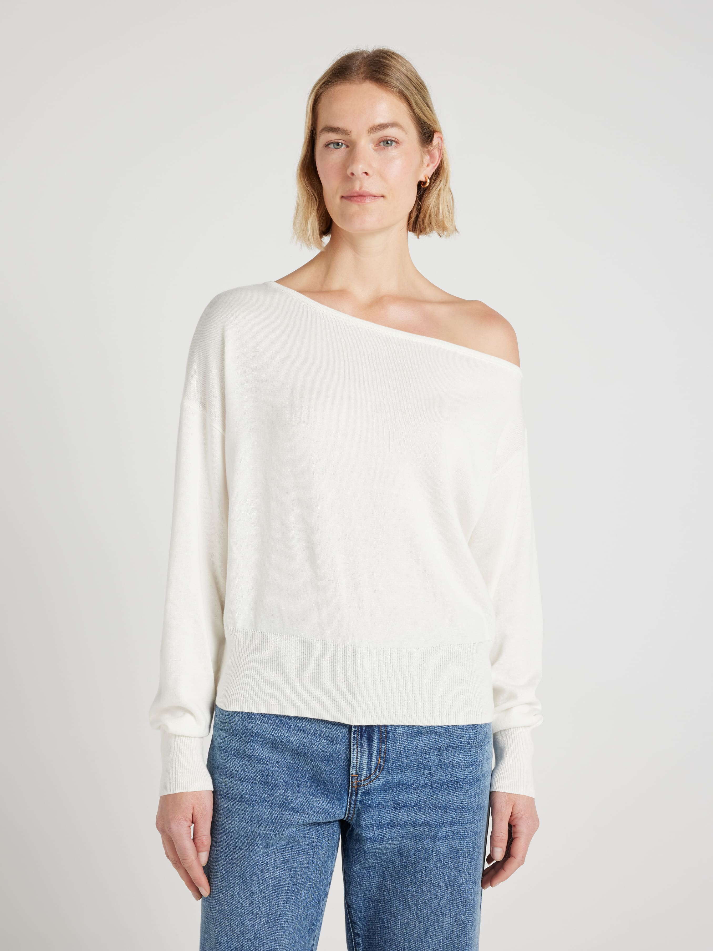 Cassie One Shoulder Pullover