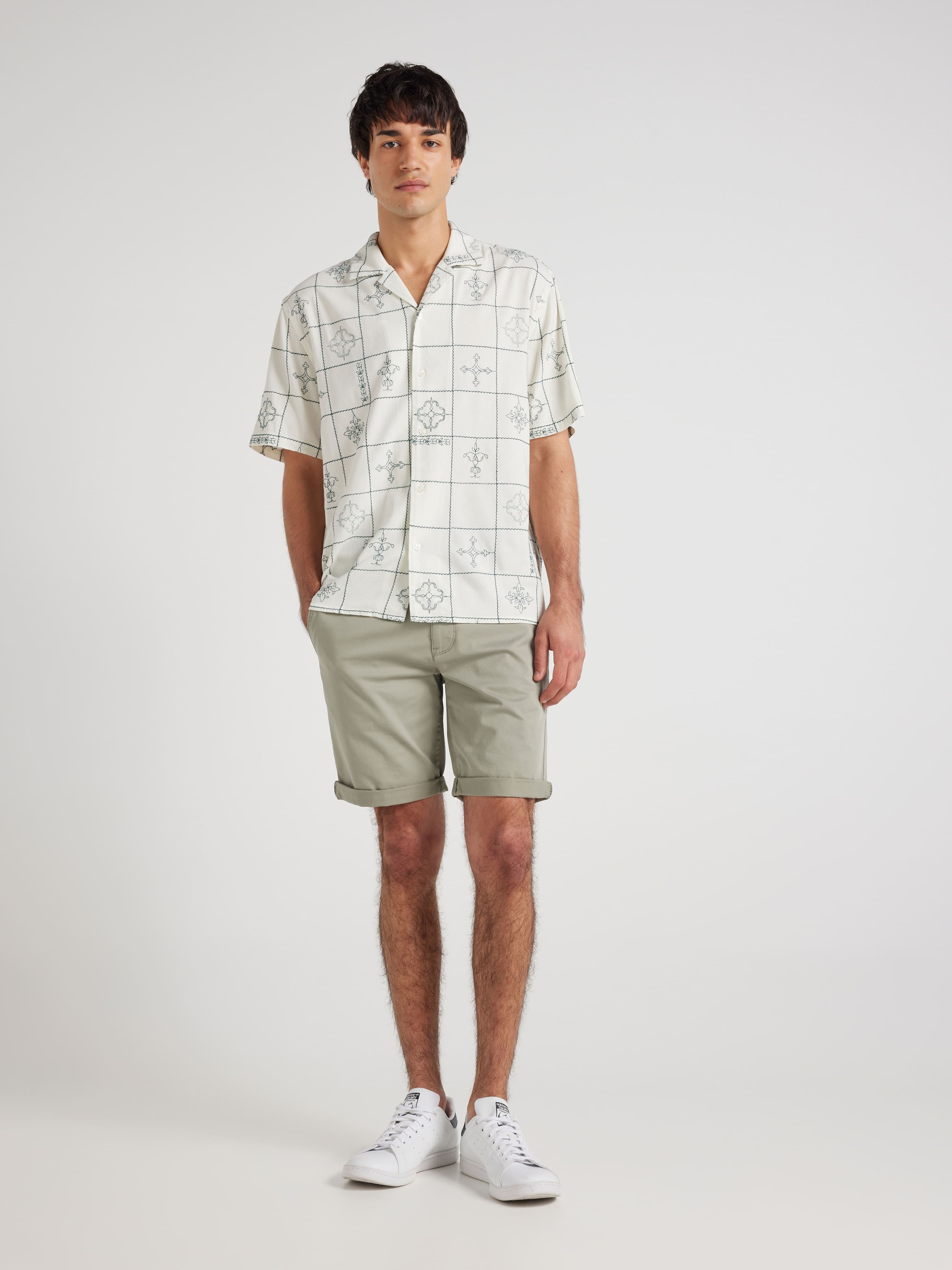Tile Embroidery Shirt