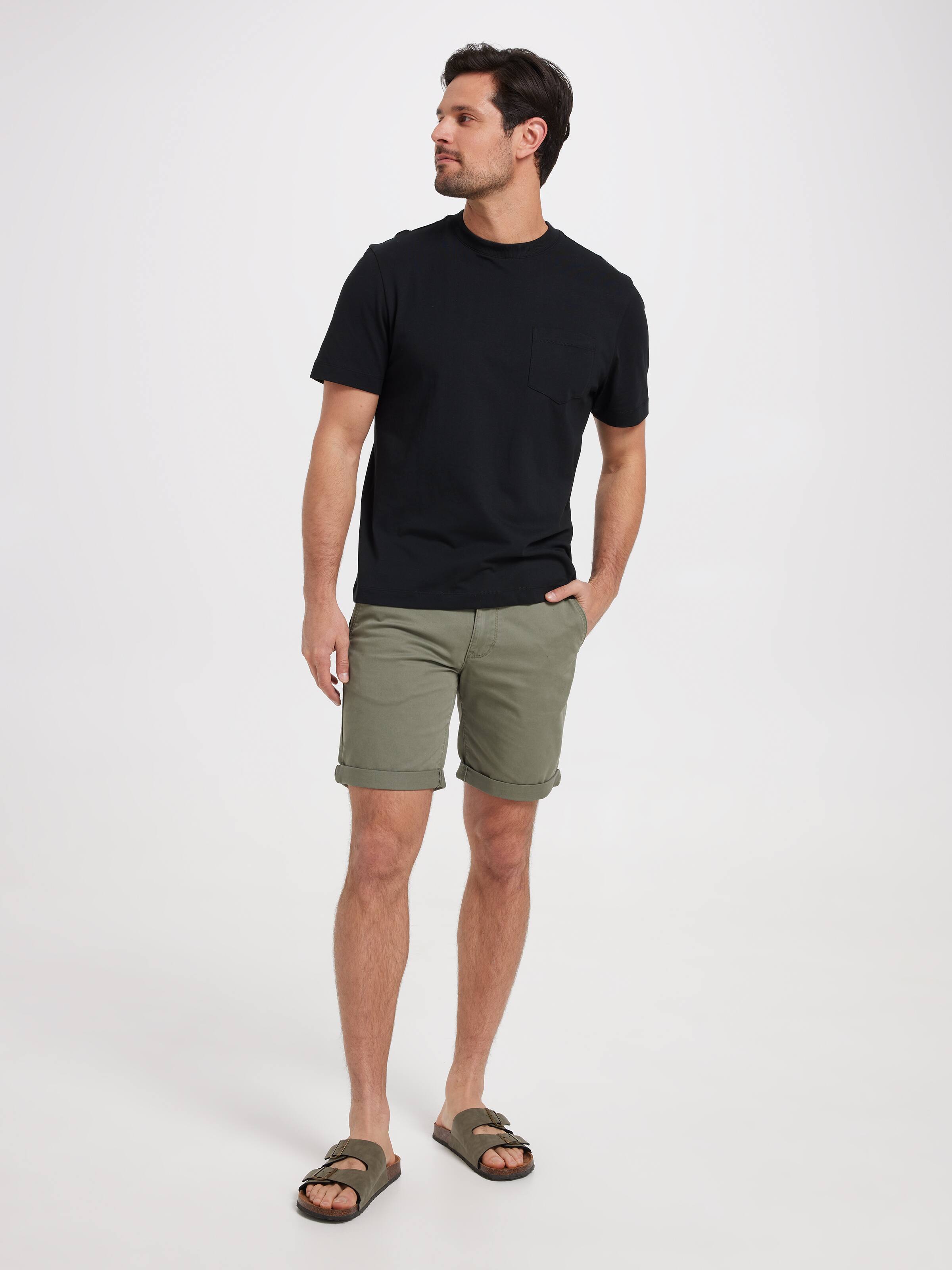 Short Sleeve Relaxed Fit Pocket Tee
