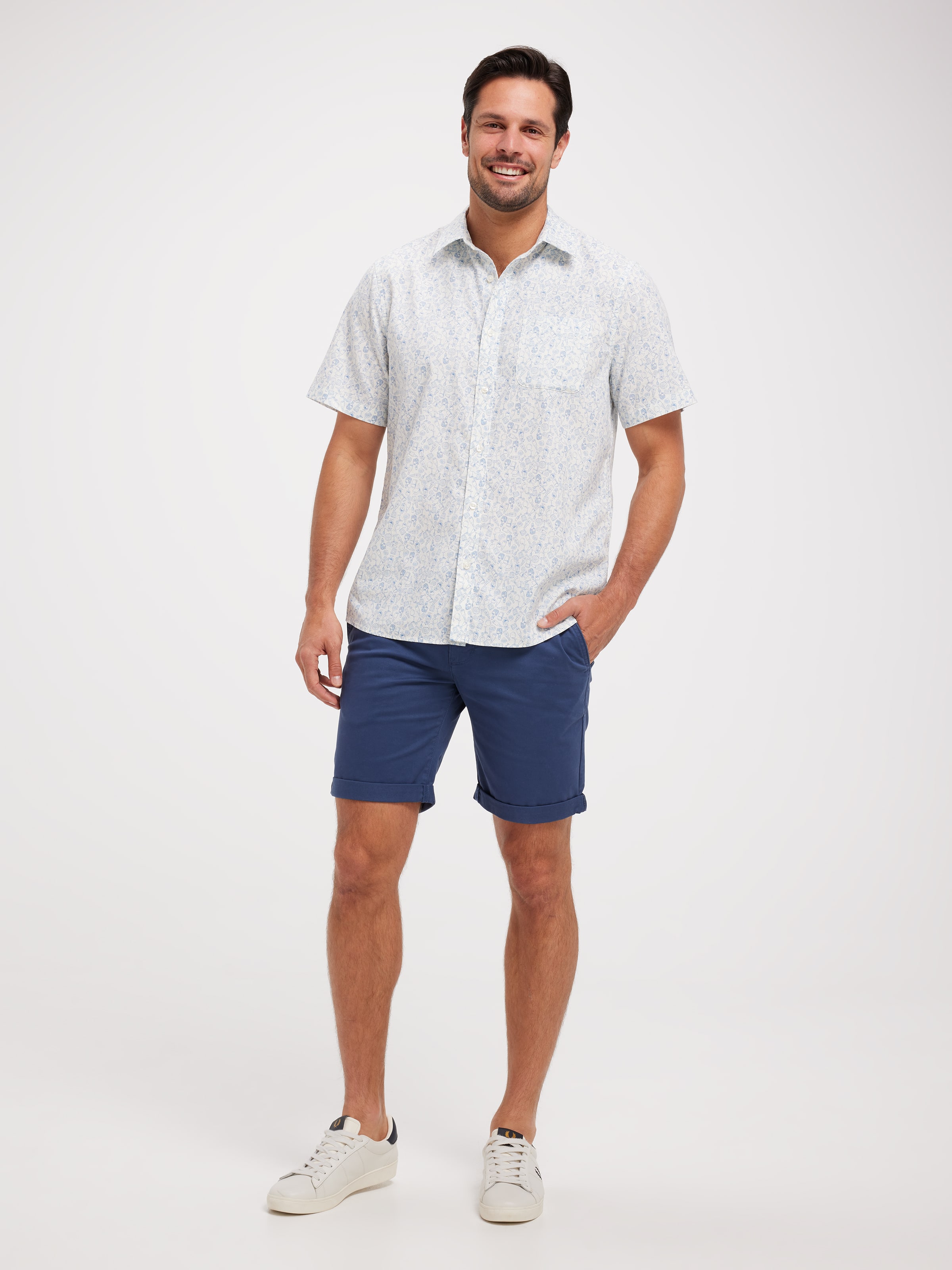 Short Sleeve Linen Blend Vacation Icon
