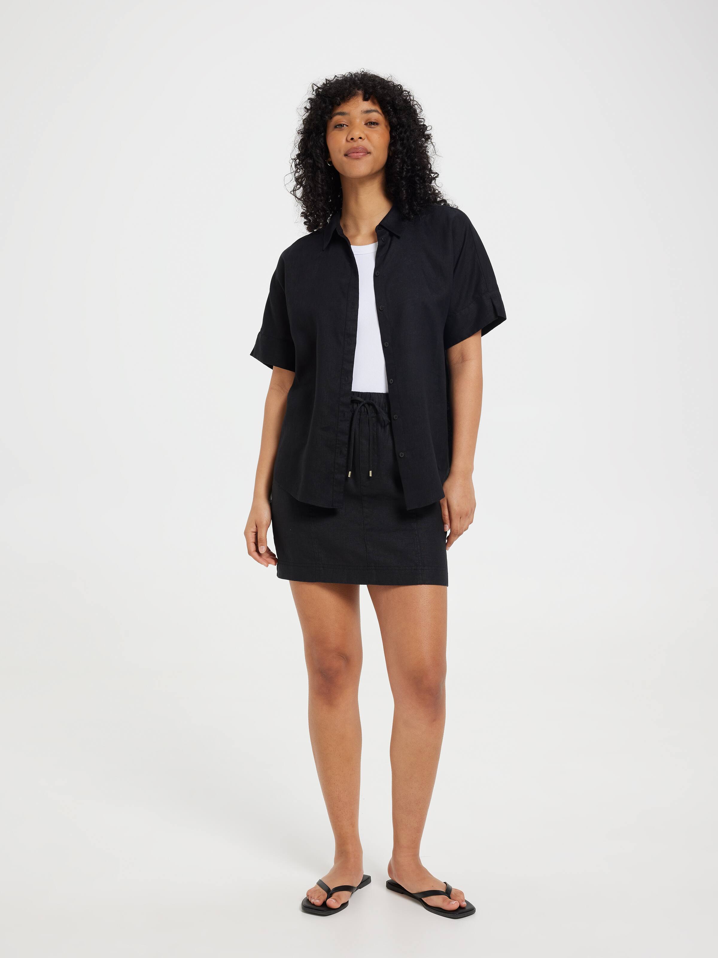 Leslee Short Sleeve Shirt