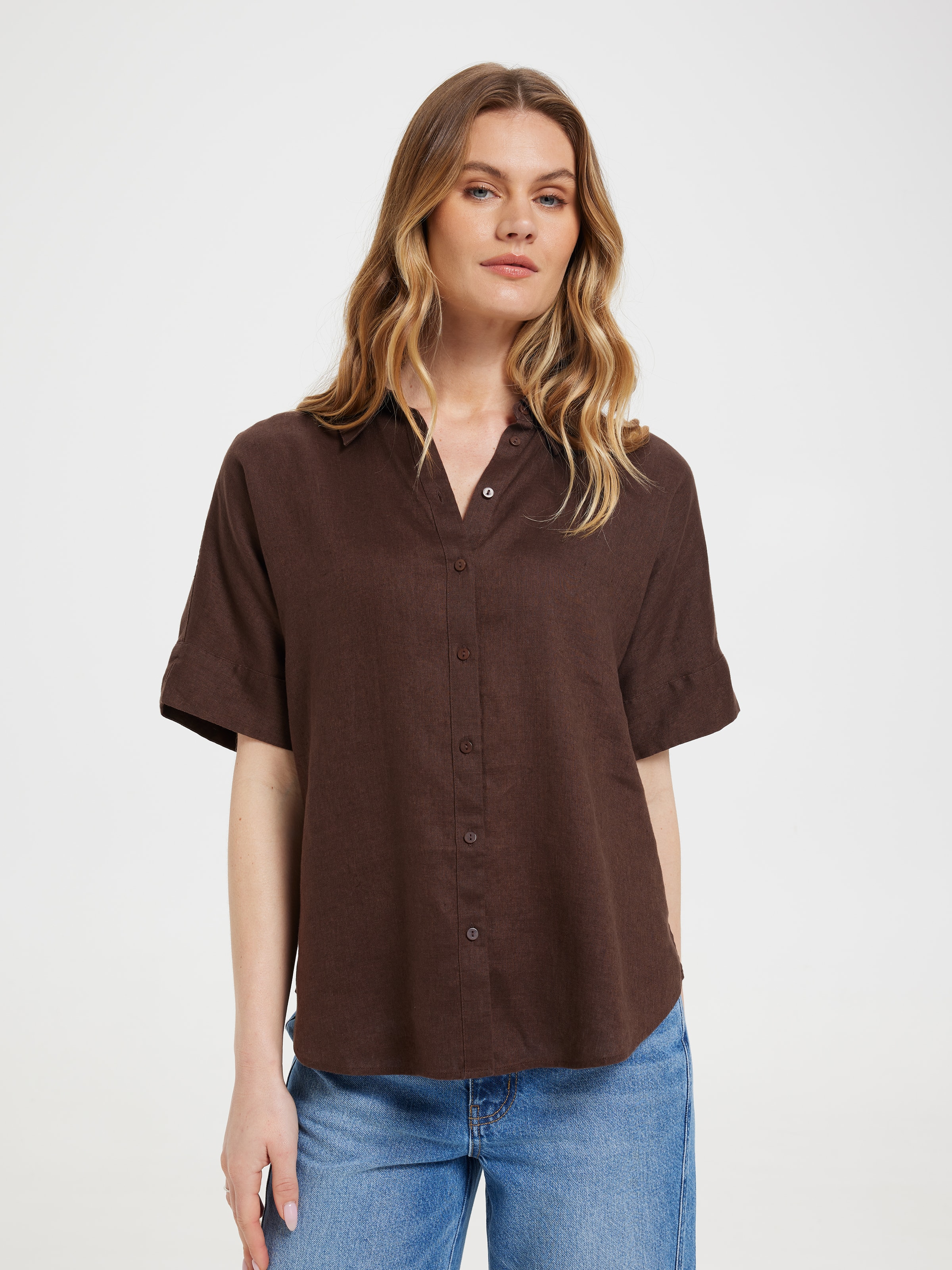 Leslee Short Sleeve Shirt