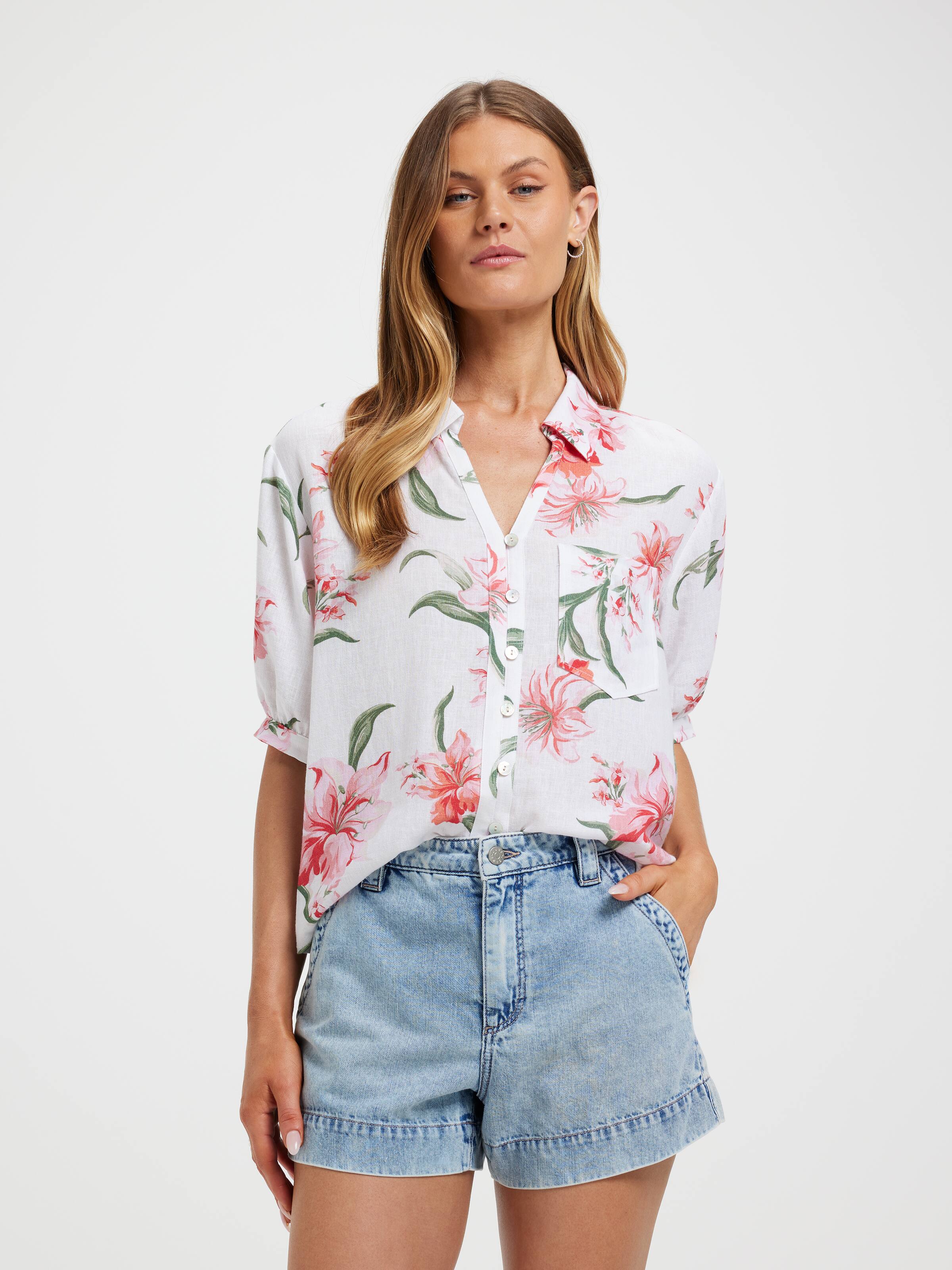 Tyra Short Sleeve Shirt