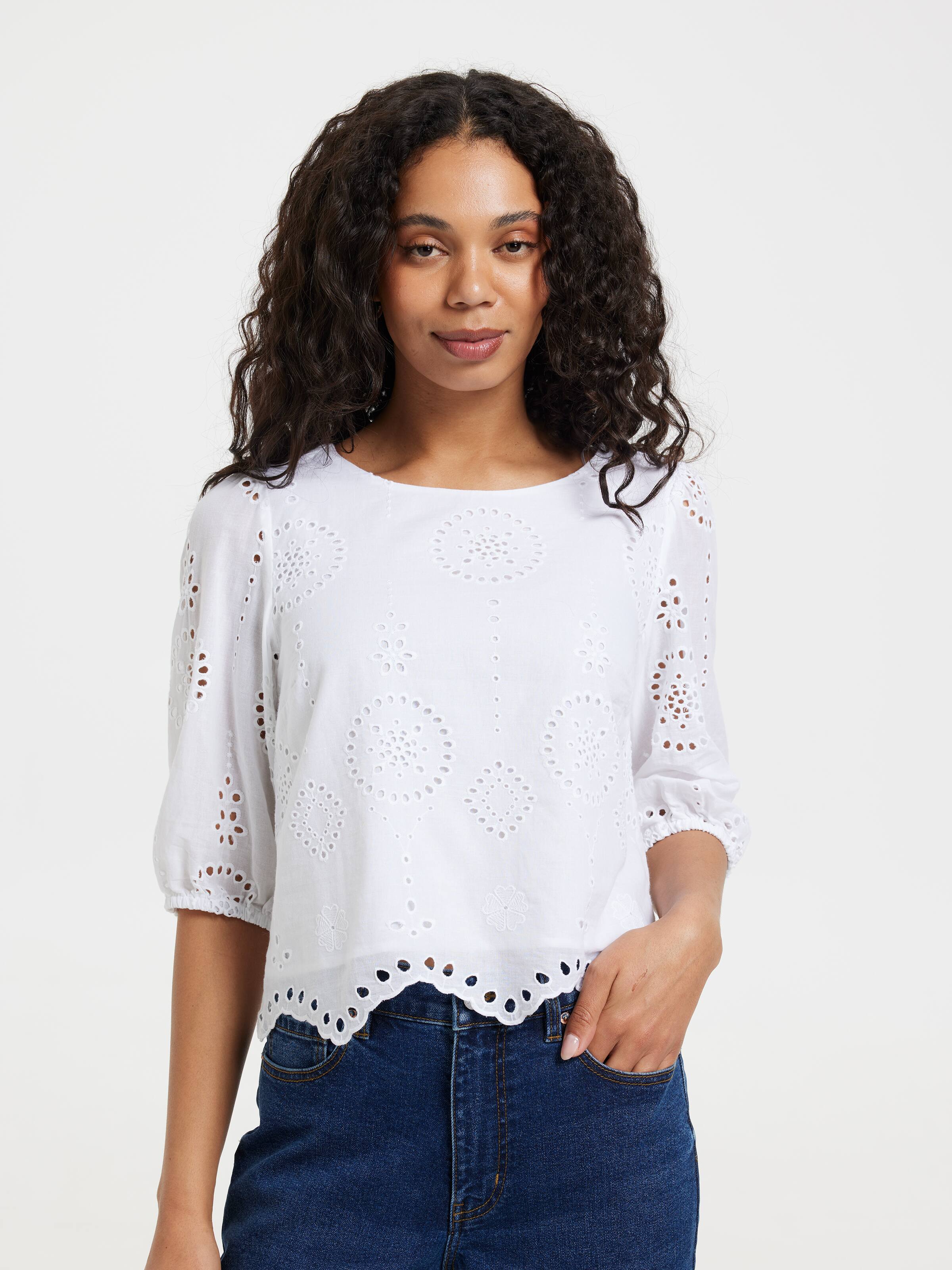 Sky 3/4 Broderie Top
