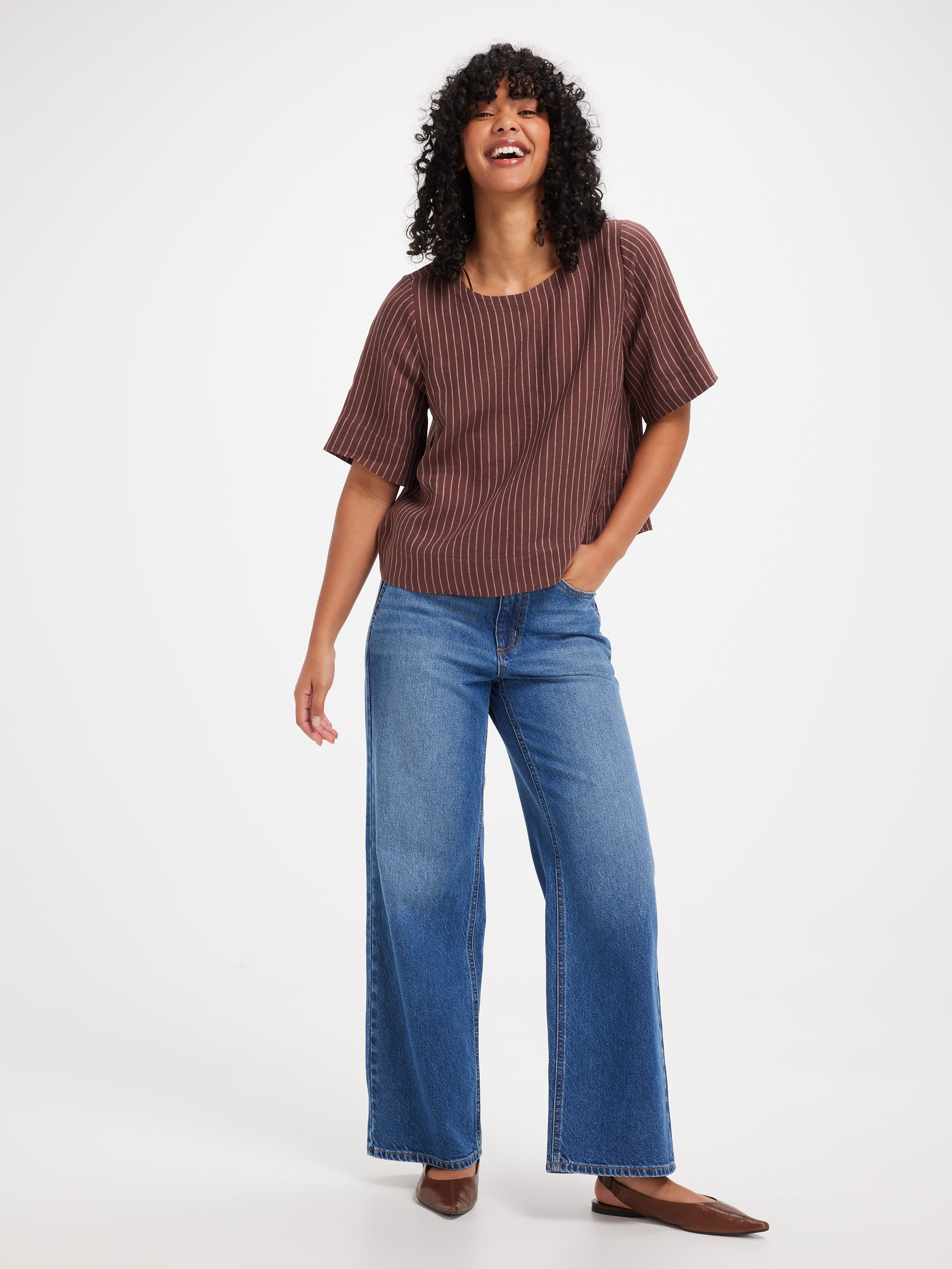 Lisa Short Sleeve Linen Tee