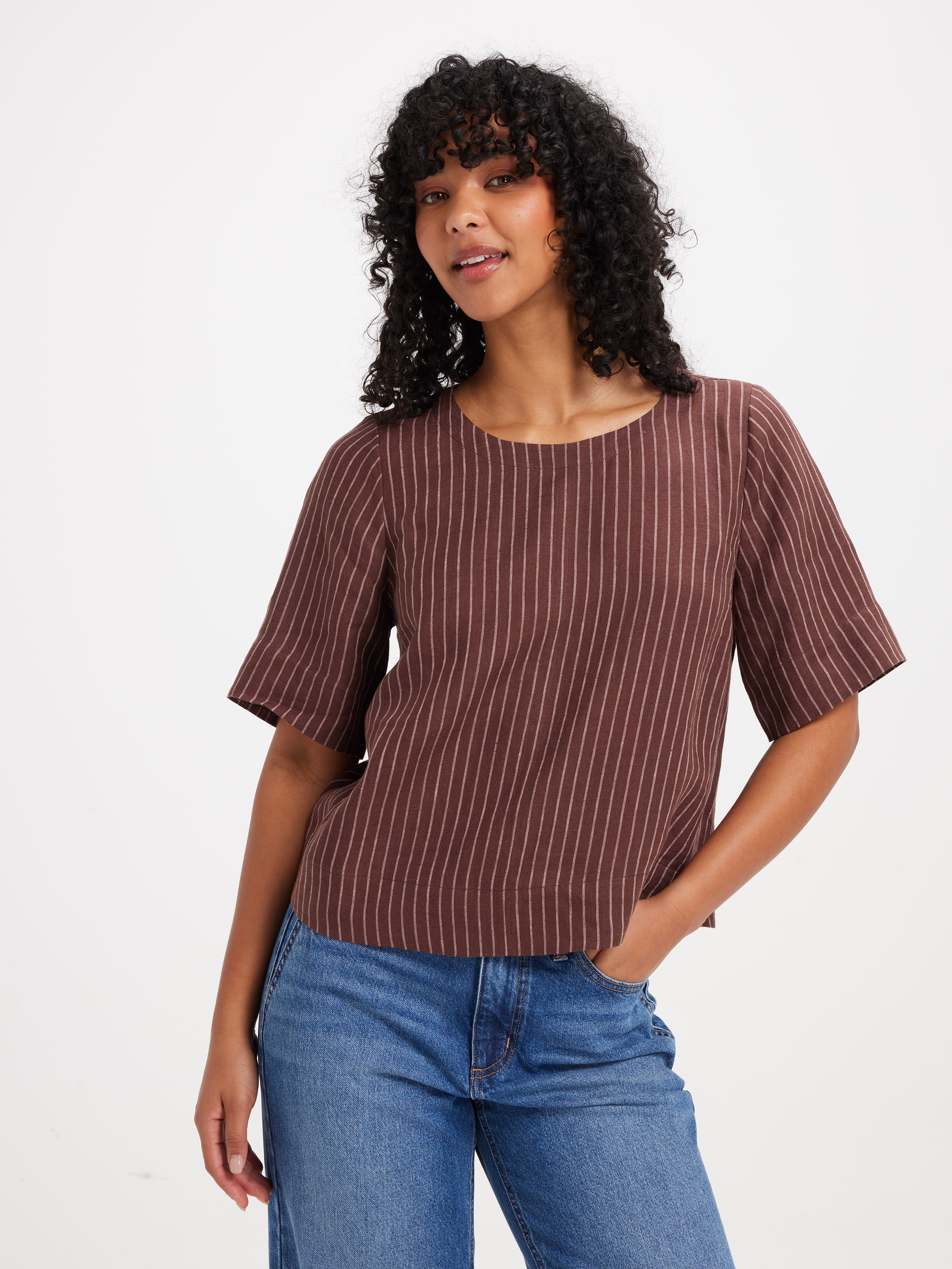 Lisa Short Sleeve Linen Tee