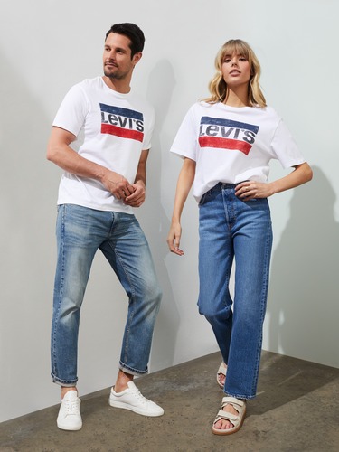 Unisex Sportwear Tee In White                                                                                                   