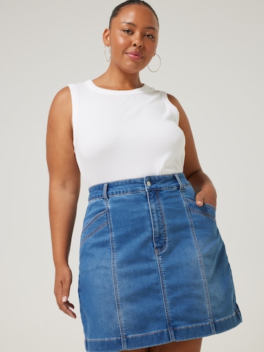 Curve Amaze Maddy Seam Front Skirt                                                                                              