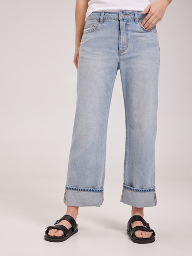 Originals Mid Rise Straight Cuffed Jean                                                                                         