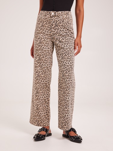 Originals High Rise Relaxed Wide Jean                                                                                           