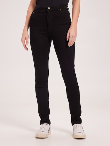 Classic High Slim Soft Black                                                                                                    