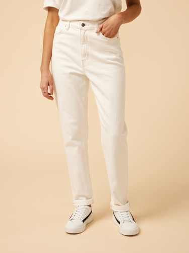 Hi Mom In Bright White                                                                                                          