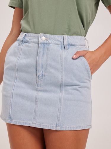 Mid Mini Skirt In Blue Bae                                                                                                      