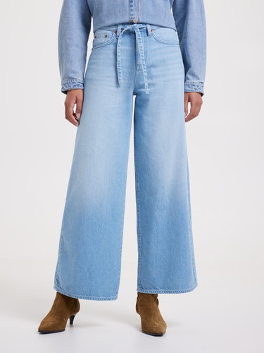 Mid Aline In Sublime Blue                                                                                                       