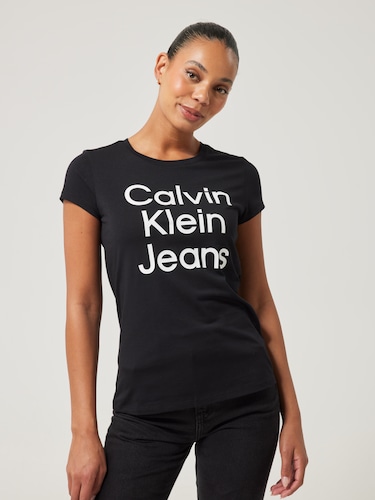 Short Sleeve Slim Fit Tee In Black                                                                                              