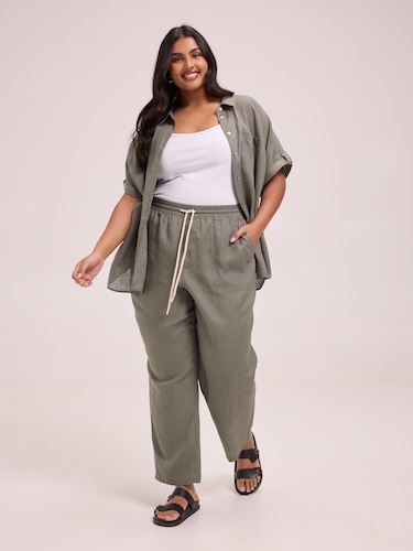 Curve Sophie Linen Tapered Pant                                                                                                 