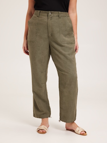 Curve Soft Tapered Utility Pant                                                                                                 