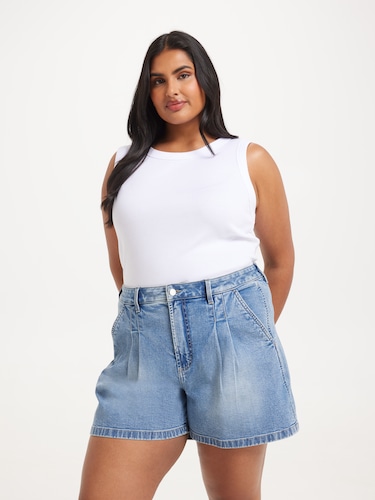 Curve Originals High Rise Pleat Front Short                                                                                     