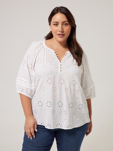 Curve Stacey Button Detail 3/4 Sleeve Top                                                                                       