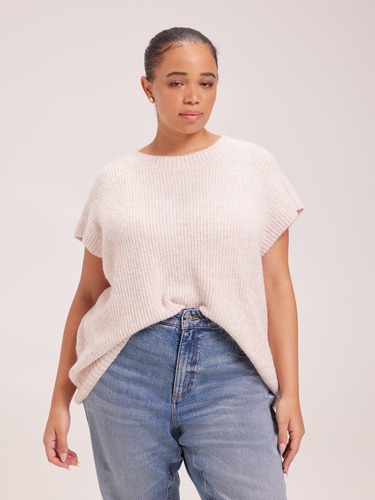 Curve Madison Luxe Crew Neck Vest                                                                                               