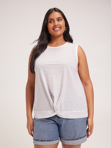 Curve Blair Twist Front Top                                                                                                     