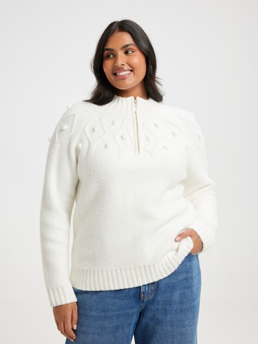 Curve Iris Zip Neck Diamond Pullover                                                                                            