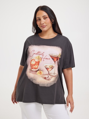 Curve Antonia Oversized Graphic Tee                                                                                             