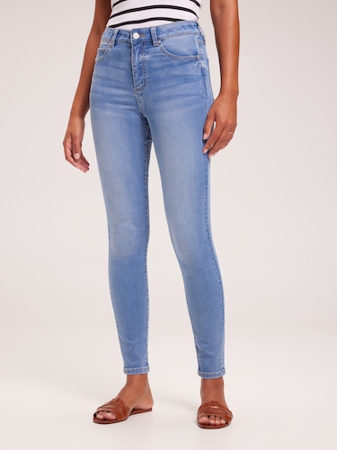 Amaze High Rise Full Length Skinny Jean