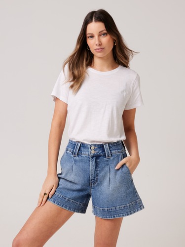 Pleat Front Short in Extended Sizes