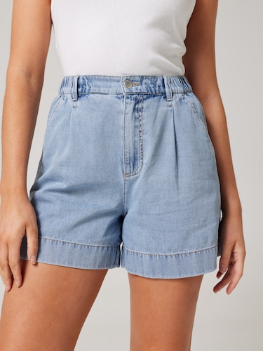 Rae High Rise Loose Pleat Short                                                                                                 