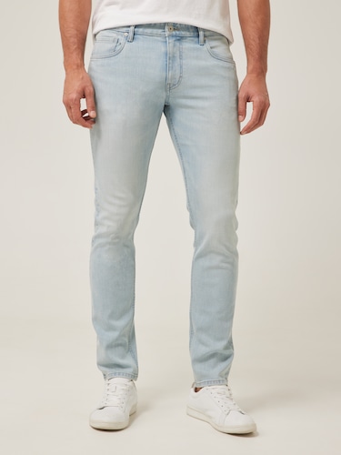 Leroy Slim Tapered Leg                                                                                                          