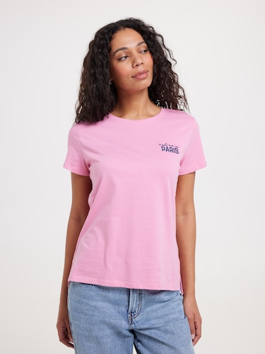 Tara Text Tee                                                                                                                   